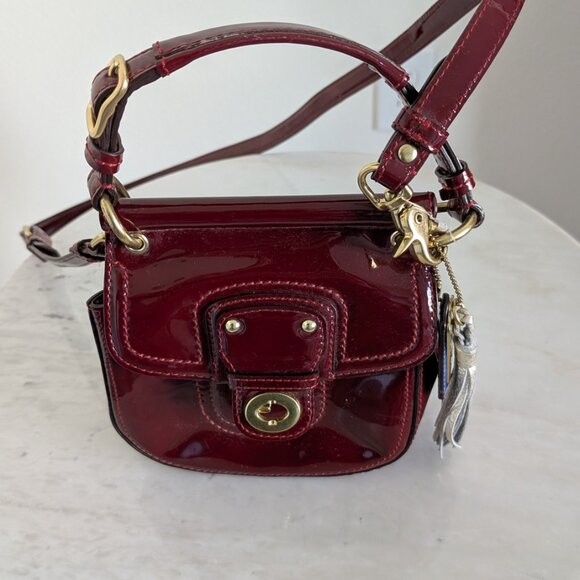 Chic mini burgundy patent leather bag - Picture 2 of 3